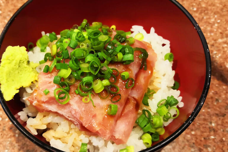 浦和 ラーメン王 塩ラーメンねぎとろ丼セット