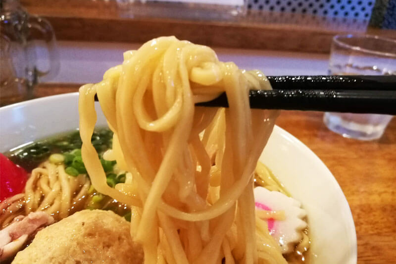 浦和 味六屋 麺