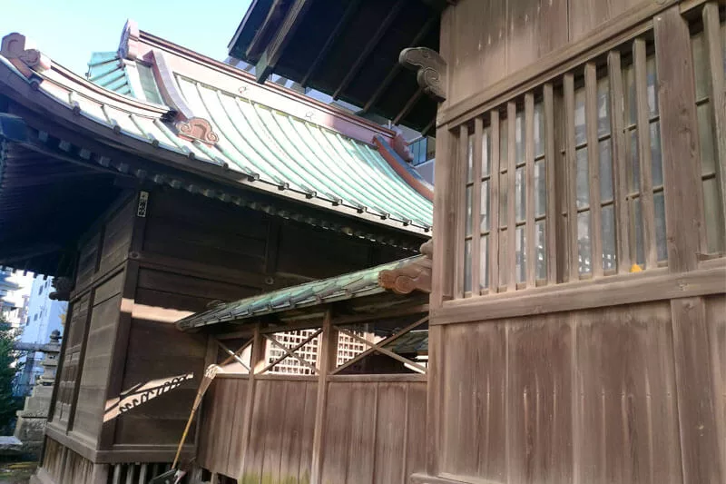 浦和区常盤 慈恵稲荷神社 本殿と拝殿