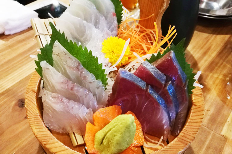 地魚屋台 浦和豊丸 刺身盛り