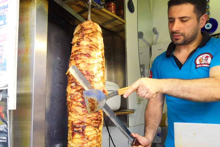 浦和の絶品ケバブ ドネルケバブ エフェ お昼や食べ歩きにもオススメ Urawacity Net 浦和シティネット