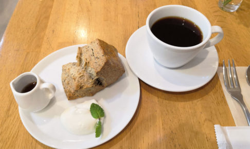 北浦和「Cafe D⁺（カフェ ディープラス）」自家製ベイクとオリジナルコーヒーが美味しい