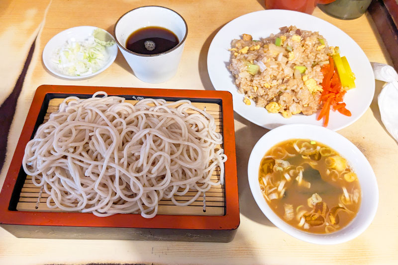 もりそばとヤキメシのセット