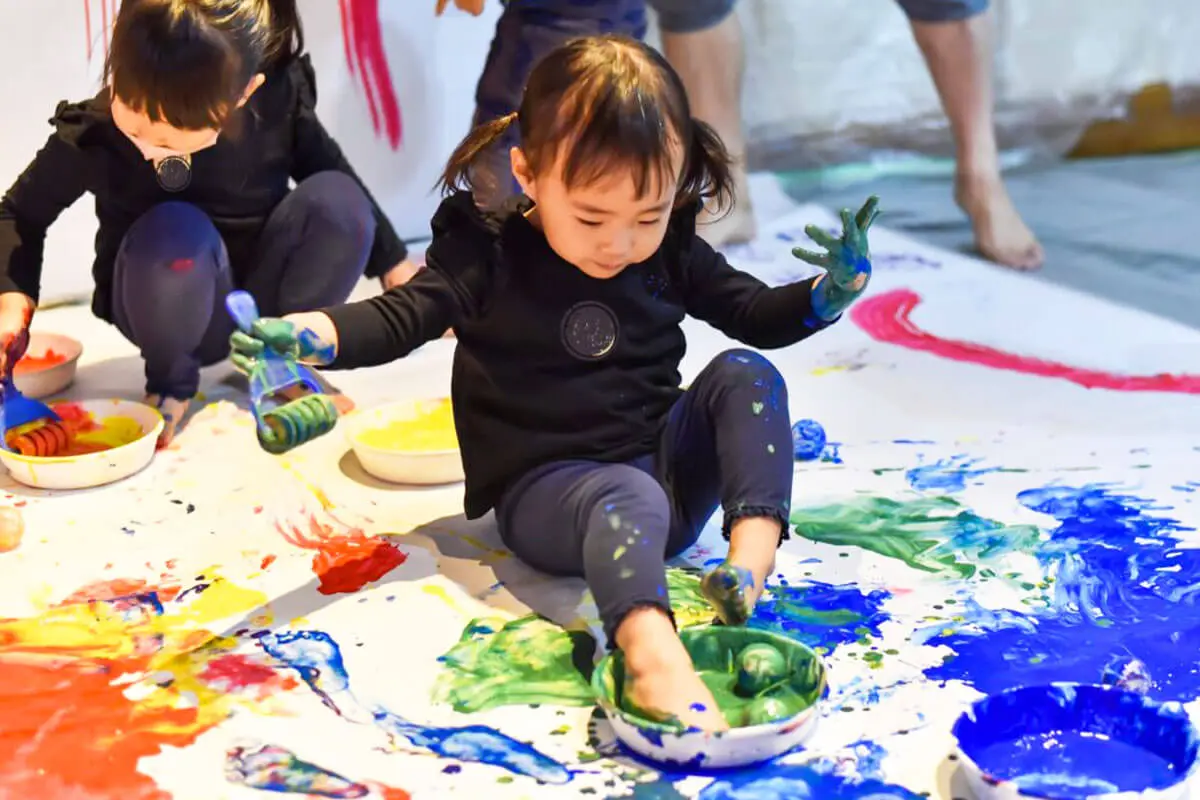 未来あそびラボ 4歳 6歳対象の 科学あそび ぐちゃぐちゃ遊び を8月に開催 Urawacity Net 浦和シティネット