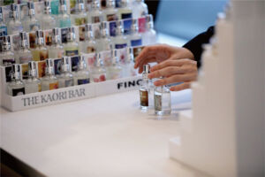 香水専門店「FINCA」からオンラインカウンセリング付きの期間限定セットが新発売