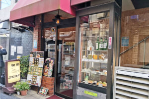 浦和駅西口すぐの「恵比寿屋喫茶店」は東口の前地通りに移転して、8月1日オープン予定