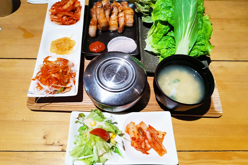 韓国料理「韓情（ハンジョン）」