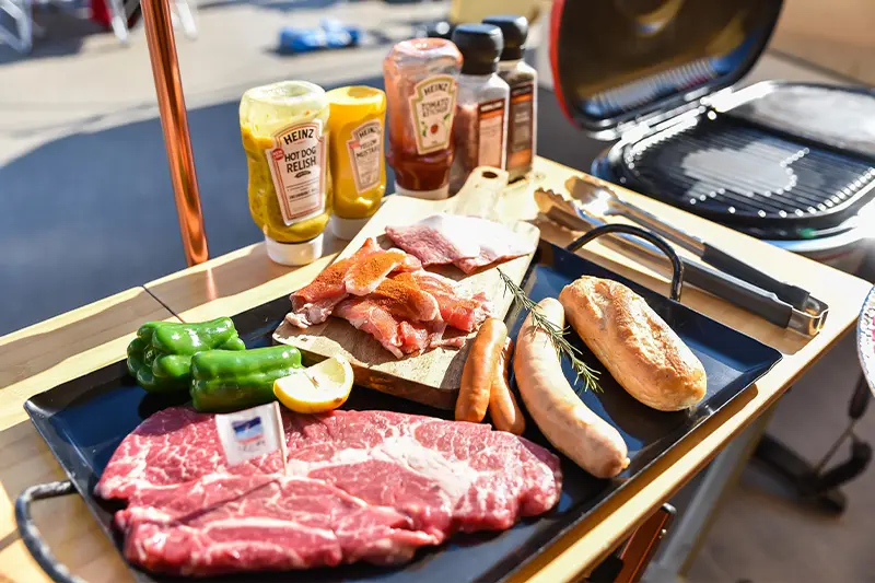 浦和伊勢丹屋上「デパそら」でこたつ×BBQが2023年も開催中 | 浦和