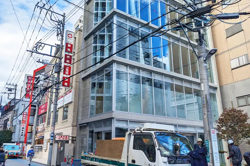 浦和駅西口に「立ち呑みソメアカ」11月21日オープン！モルガン