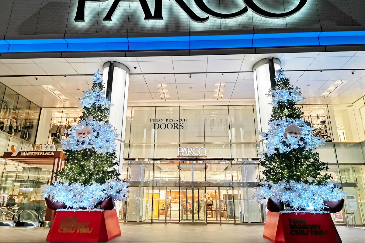 2022年の浦和パルコクリスマスツリー