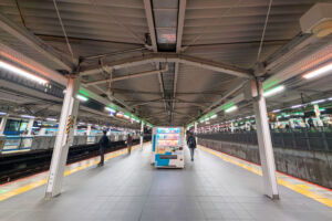 浦和駅の豆知識｜ホームのライトについて