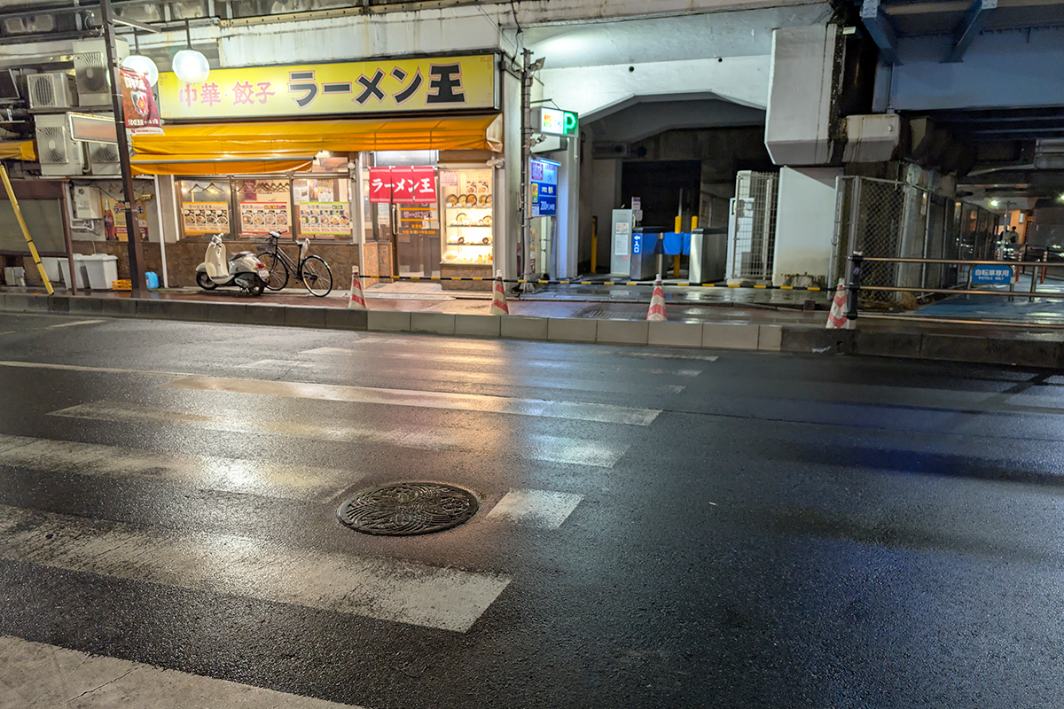 浦和駅西口に新しく信号機が設置されます