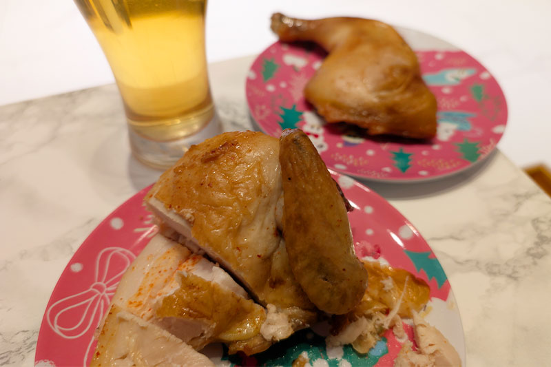 クリスマス期間は「ローストチキンコオロギ」が浦和駅東口に出店します