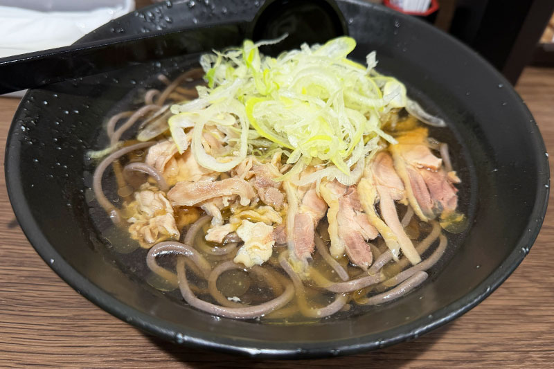 冷たい肉蕎麦