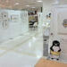 伊勢丹浦和店で坂崎千春さんによる「ハピネスペンギン展」10月27日まで開催中